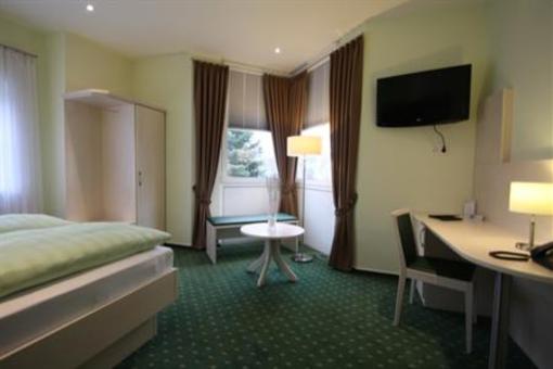 фото отеля Hotel Cristall Haibach (Lower Franconia)