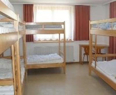 фото отеля Jugendgastehaus Oberau