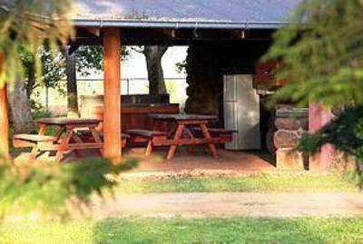 фото отеля Atherton Holiday Park