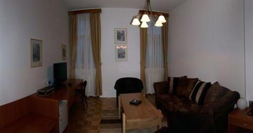 фото отеля Hunting Lodge