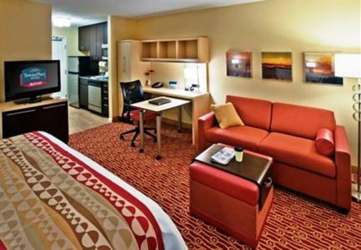 фото отеля TownePlace Suites Panama City