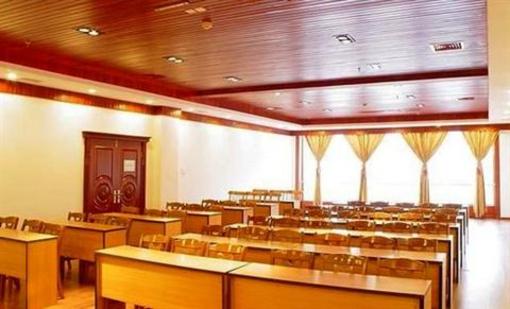 фото отеля Hinye Liwan Hotel