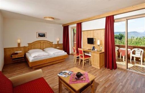 фото отеля Hotel St. Justina Hof