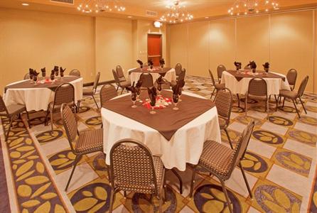 фото отеля Holiday Inn Fort Worth North-Fossil Creek