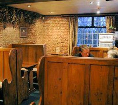 фото отеля The Frog & Orange Pub Accommodation Canterbury