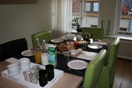 фото отеля Bed & Breakfast Onder de Dekens