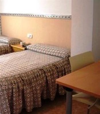 фото отеля Hostal La Escapada Uleila del Campo