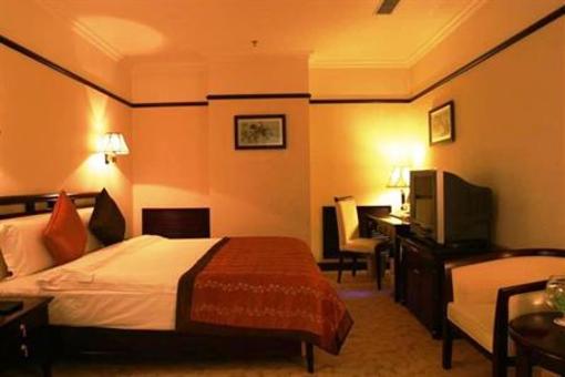 фото отеля Lubberland Hotel Dongguan