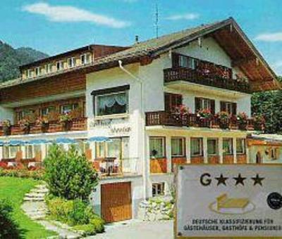 фото отеля Landhaus Schwaben Bad Wiessee