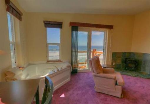 фото отеля Sea Horse Oceanfront Lodging