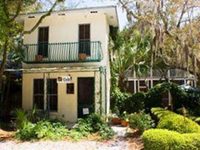 Hibiscus Coffee and Guesthouse