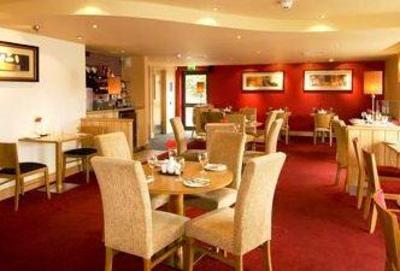 фото отеля Premier Inn East Midlands Airport Castle Donington