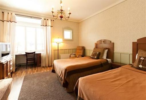 фото отеля Hotelli-Ravintola Alma