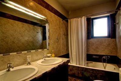 фото отеля Givera Villa