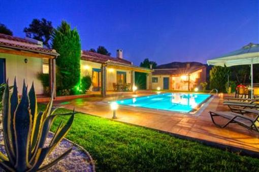 фото отеля Givera Villa