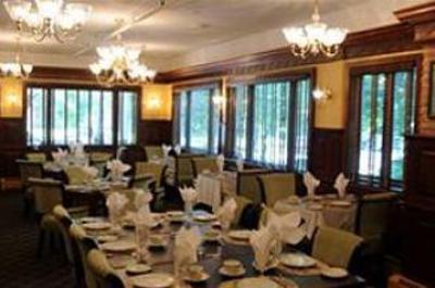 фото отеля Tom Quick Inn