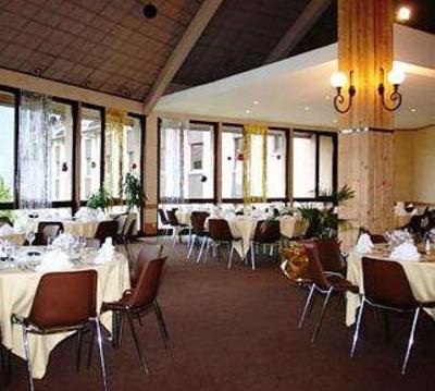 фото отеля Mont Blanc Hotel Saint-Pierre-en-Faucigny