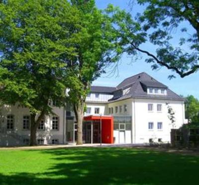 фото отеля Jugendgastehaus Petershagen