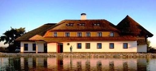 фото отеля Rybarsky Dvor Pension & Restaurant Piestany