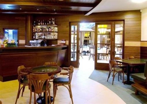 фото отеля Rybarsky Dvor Pension & Restaurant Piestany