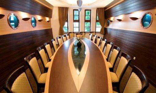 фото отеля Rybarsky Dvor Pension & Restaurant Piestany