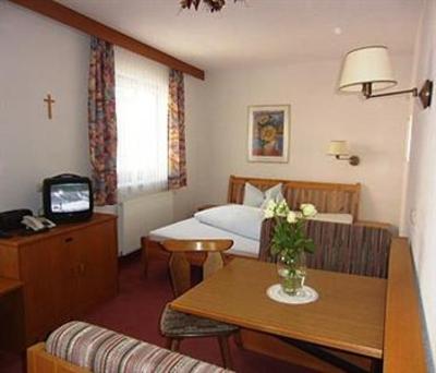 фото отеля Hotel Garni Elfriede