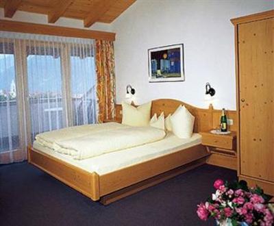 фото отеля Hotel Garni Elfriede