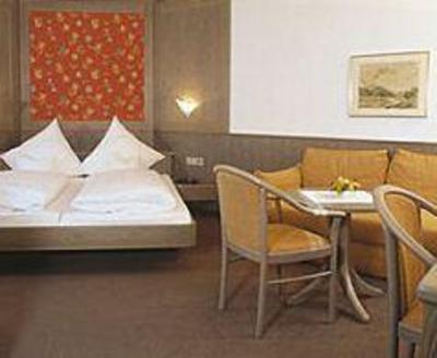 фото отеля Hotel Gasthof Traubenbraeu