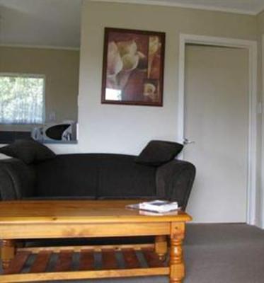 фото отеля Ahipara Holiday Park