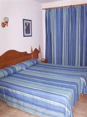 фото отеля Apartamentos Portinatx Ibiza