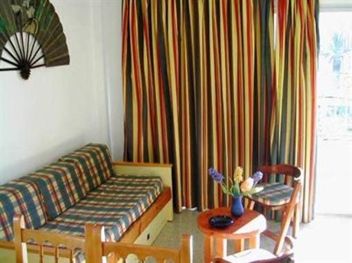 фото отеля Apartamentos Osiris
