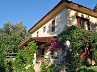Kleo Cottages