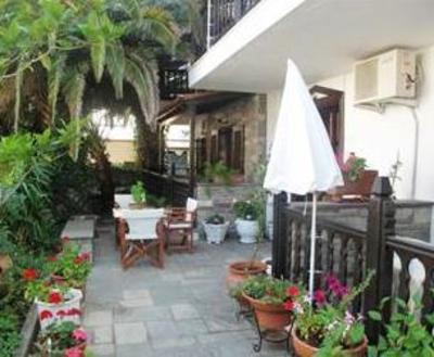 фото отеля Papatzikos Traditional Guesthouse