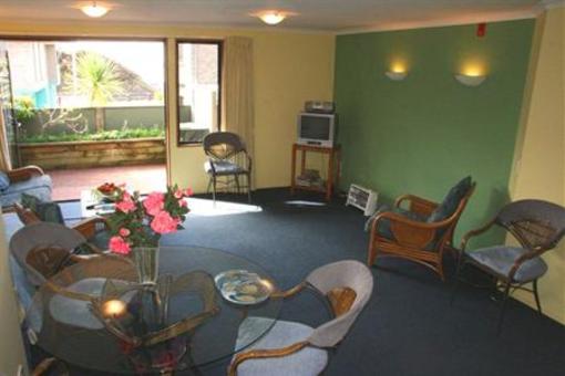 фото отеля Boatshed Motel Apartments