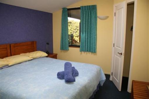 фото отеля Boatshed Motel Apartments