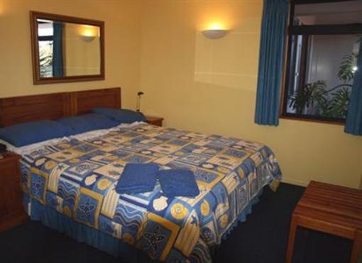 фото отеля Boatshed Motel Apartments