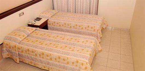 фото отеля Hotel Thomasi Londrina