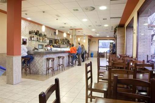 фото отеля Hostal Casa Marzo Carinena