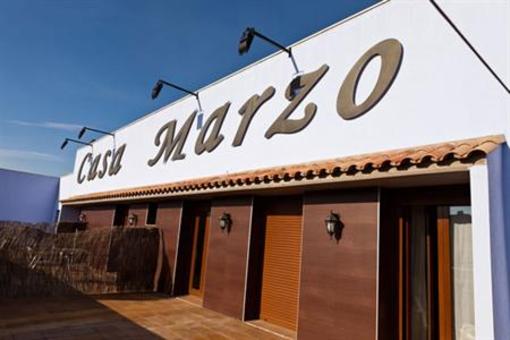 фото отеля Hostal Casa Marzo Carinena