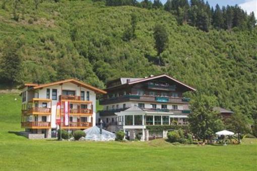 фото отеля Landhaus Rohregger Hotel Neukirchen am Grossvenediger