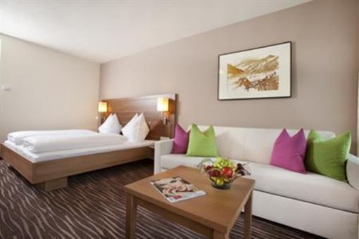 фото отеля Landhaus Rohregger Hotel Neukirchen am Grossvenediger