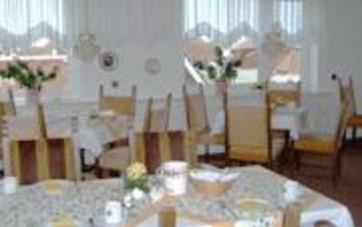 фото отеля Hotel Zur Alten Apotheke