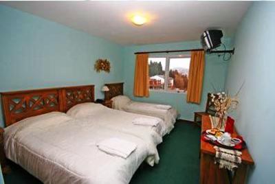 фото отеля Elfaltul Hotel del Suterh San Carlos de Bariloche