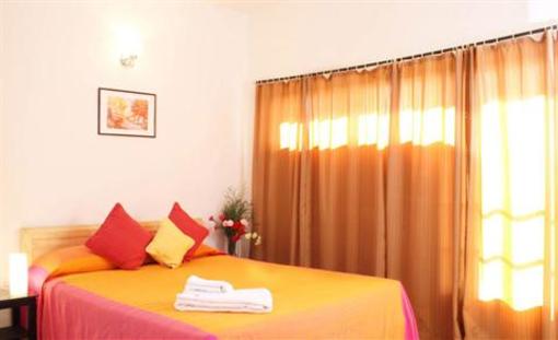 фото отеля Roystonea Hummingbird Hotel Pune