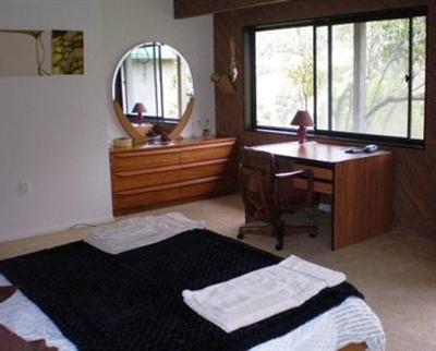 фото отеля Waiotemarama Falls Lodge Hokianga