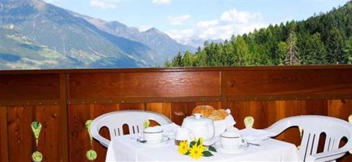 фото отеля Hotel Alpenrose Schenna