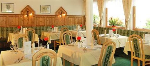 фото отеля Hotel Alpenrose Schenna