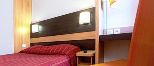 фото отеля Premiere Classe Villejust Za Courtaboeuf Hotel