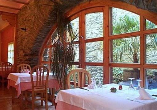 фото отеля Hostal Casa Lacreu