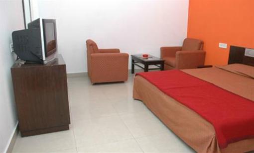 фото отеля Hotel Kishore International